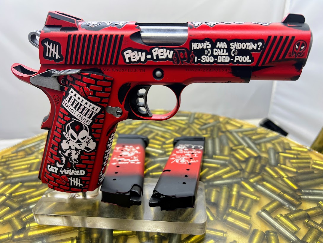 Red/Black 1911 Commander