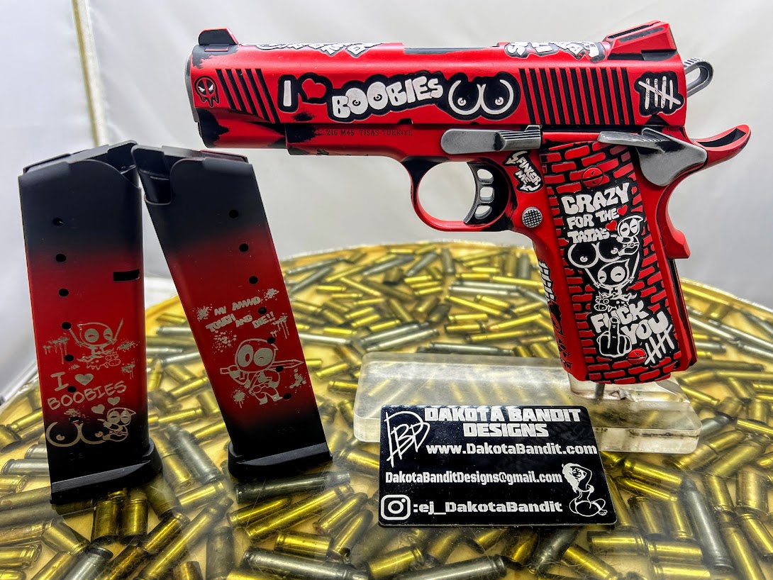 Red/Black 1911 Commander