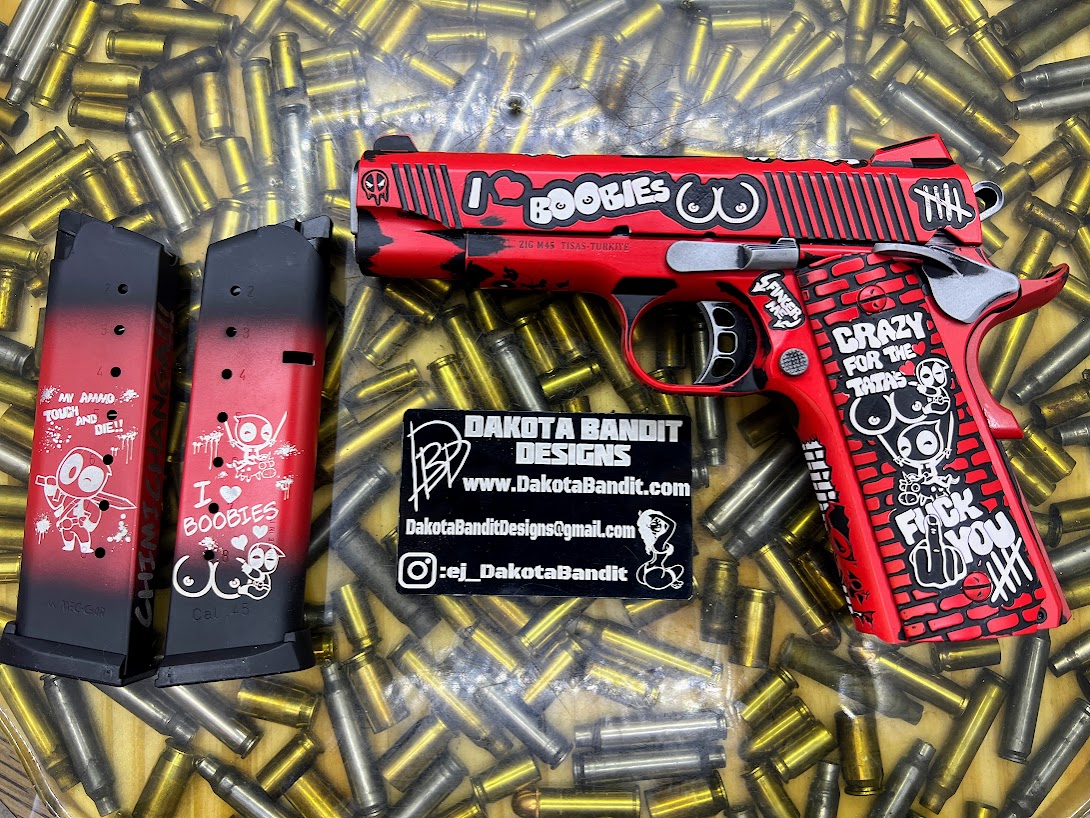 Red/Black 1911 Commander