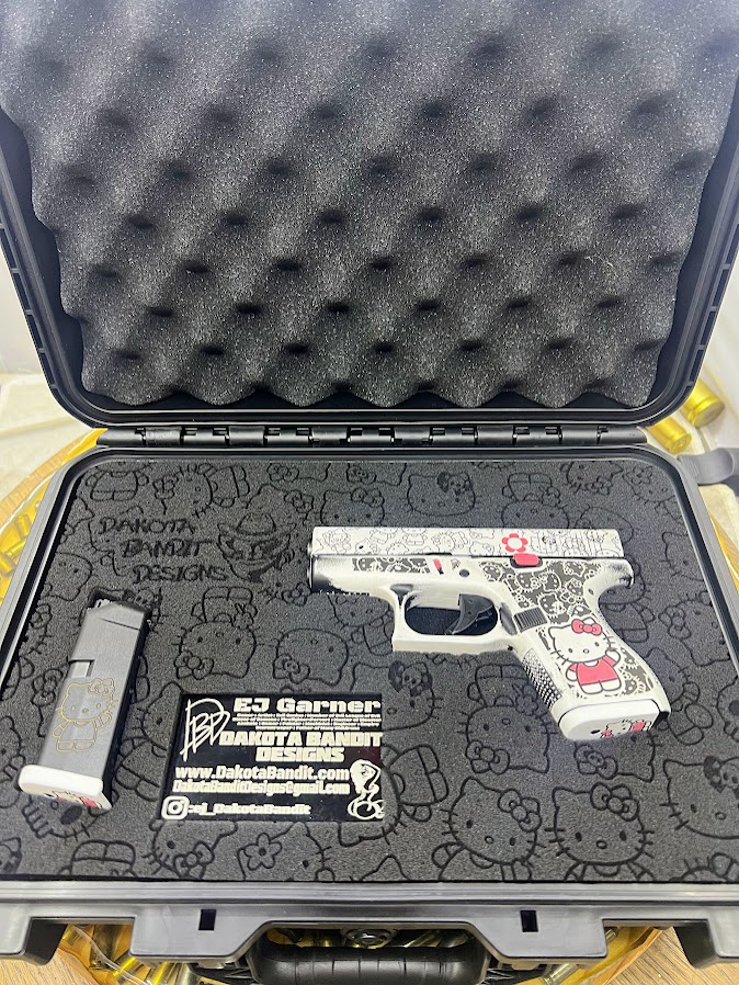 Hello Kitty Glock 42