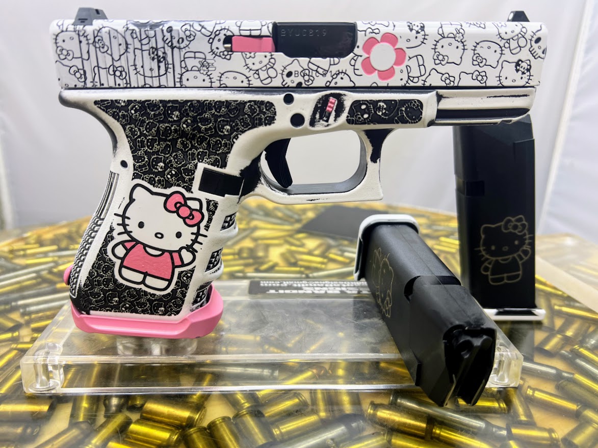 Hello Kitty Scarface, 929, black, gangsta, guns hello kitty, pink