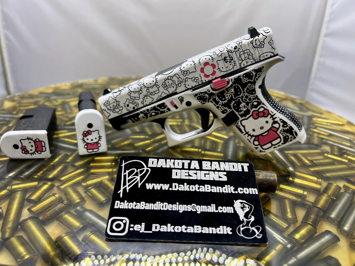 Hello Kitty Glock 42