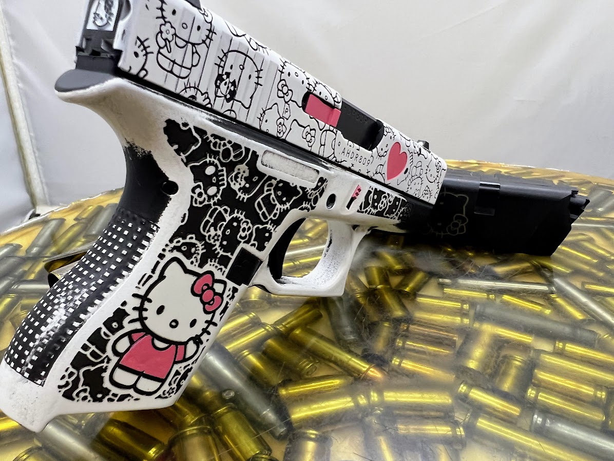 Hello Kitty Glock 42