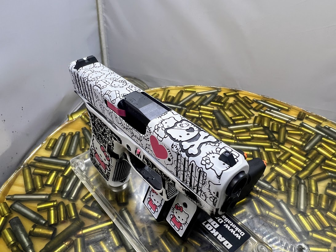Hello Kitty Glock 43X