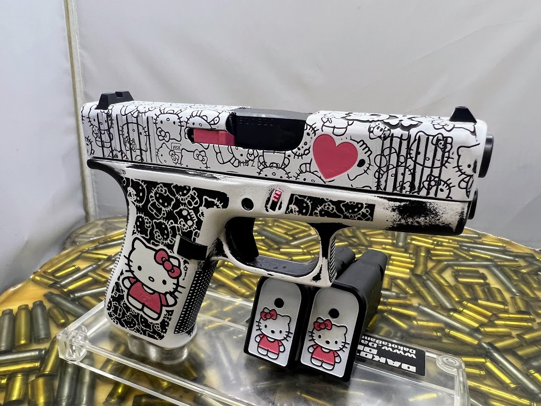 Hello Kitty Glock 43X