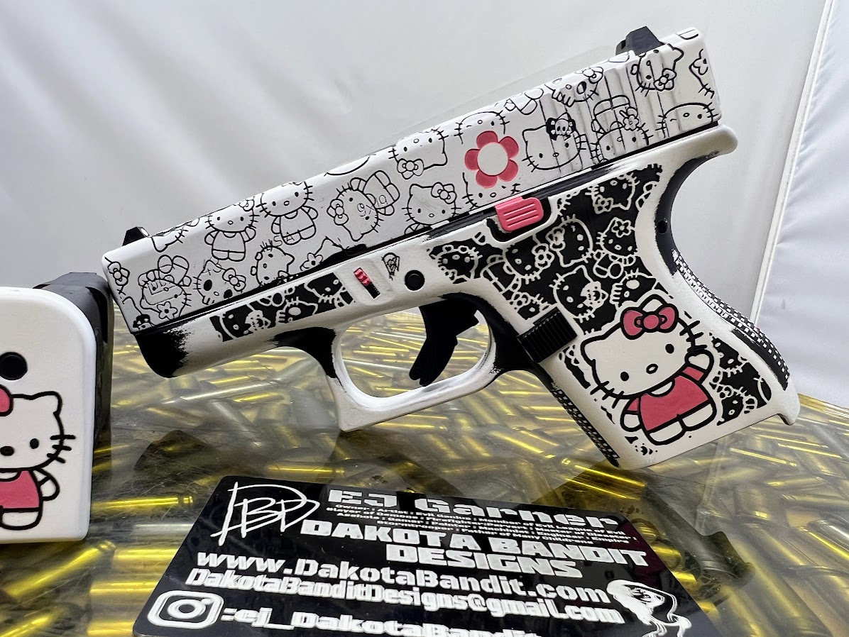 Hello Kitty Glock 43