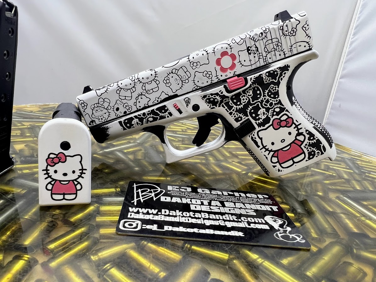 Hello Kitty Glock 43