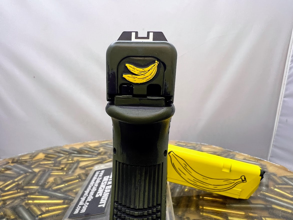 Banana Glock 19