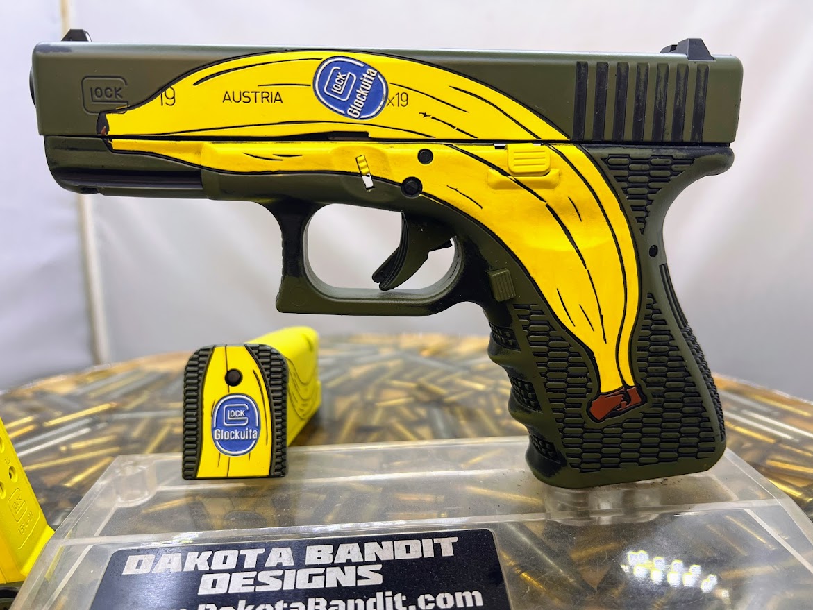 Banana Glock 19