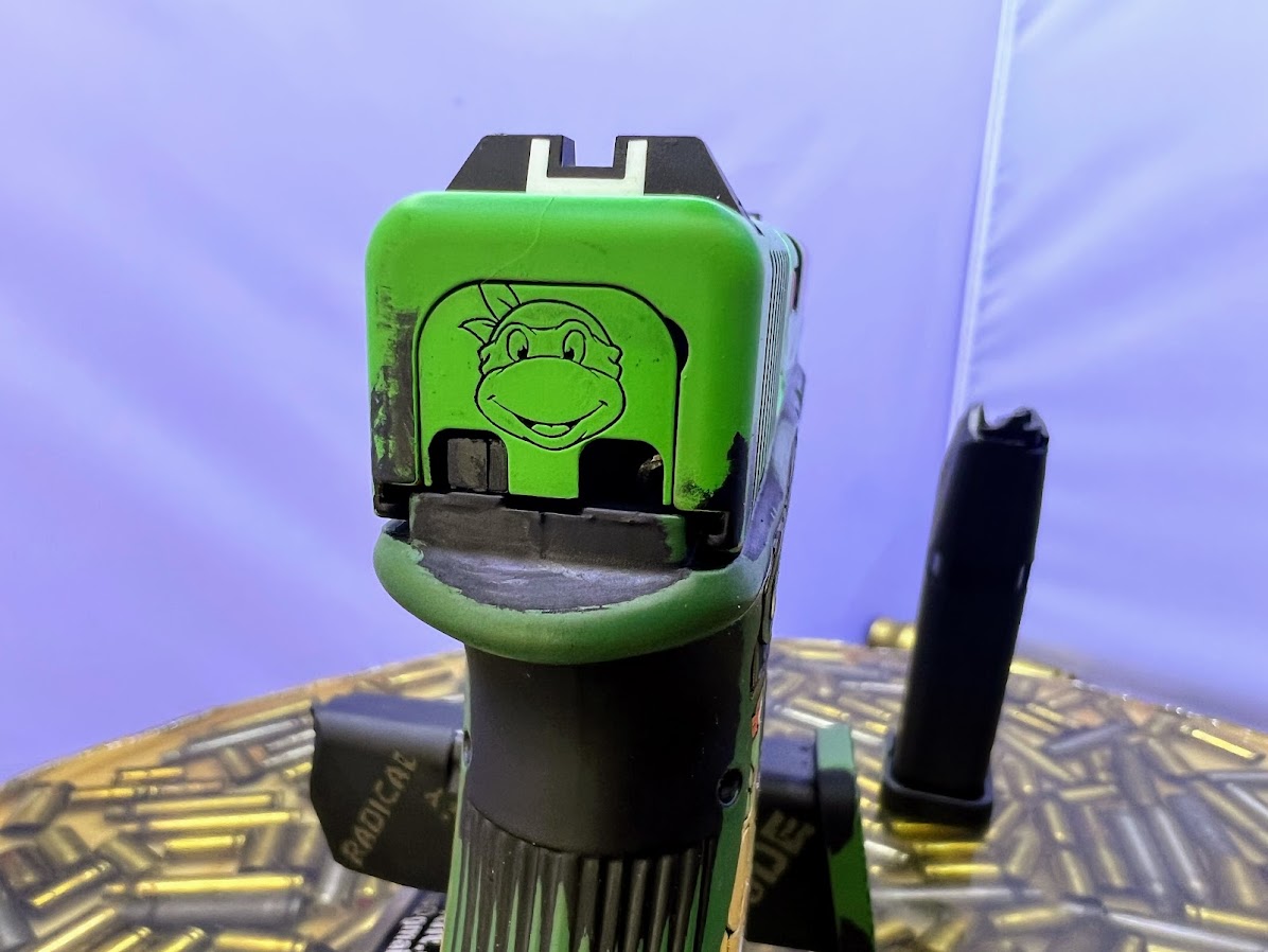 TMNT Leonardo Glock 19