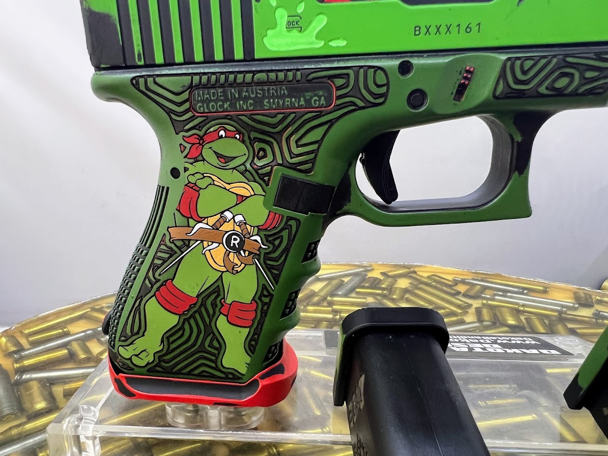 TMNT Raphael Glock 19