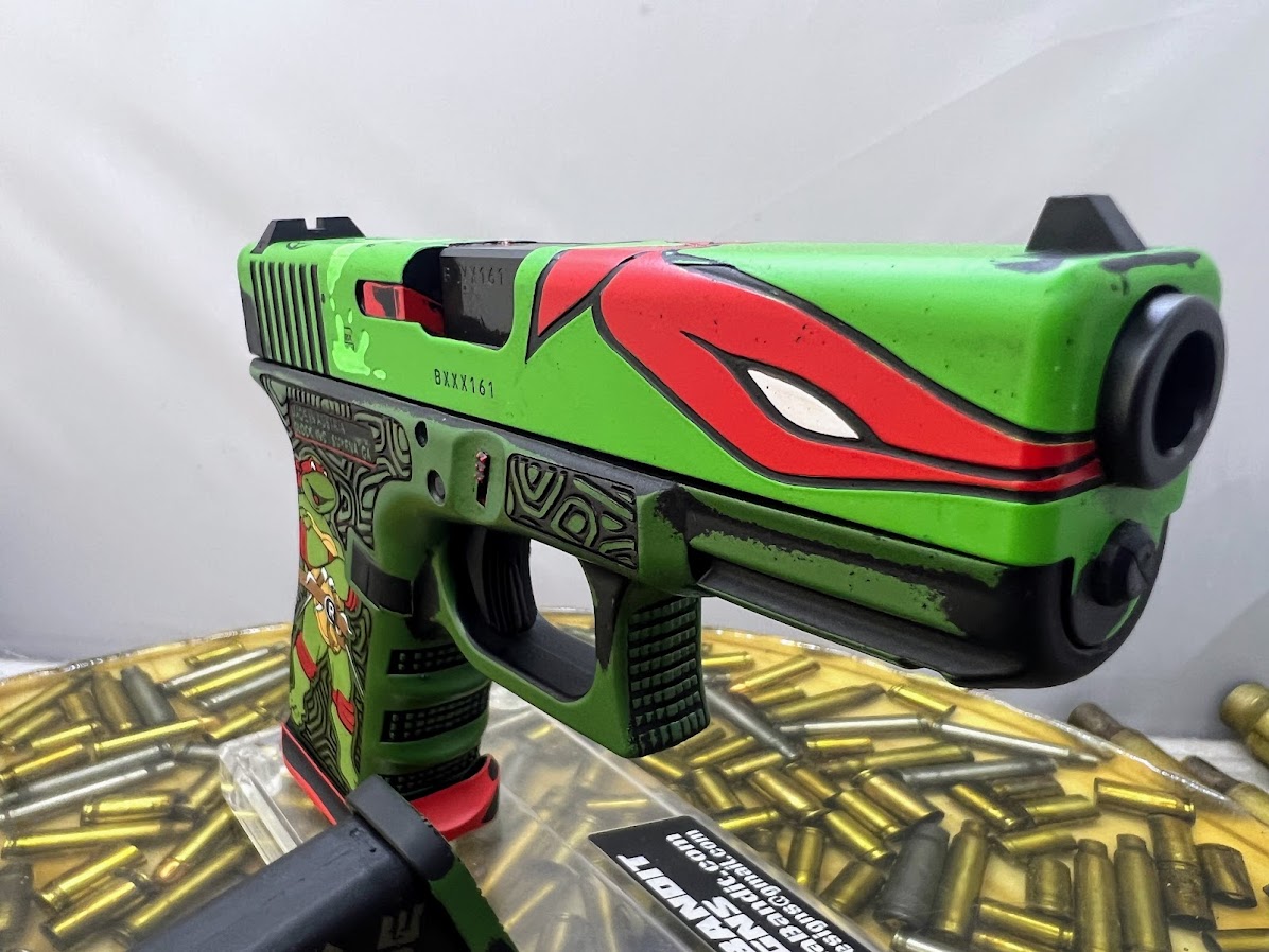 TMNT Raphael Glock 19