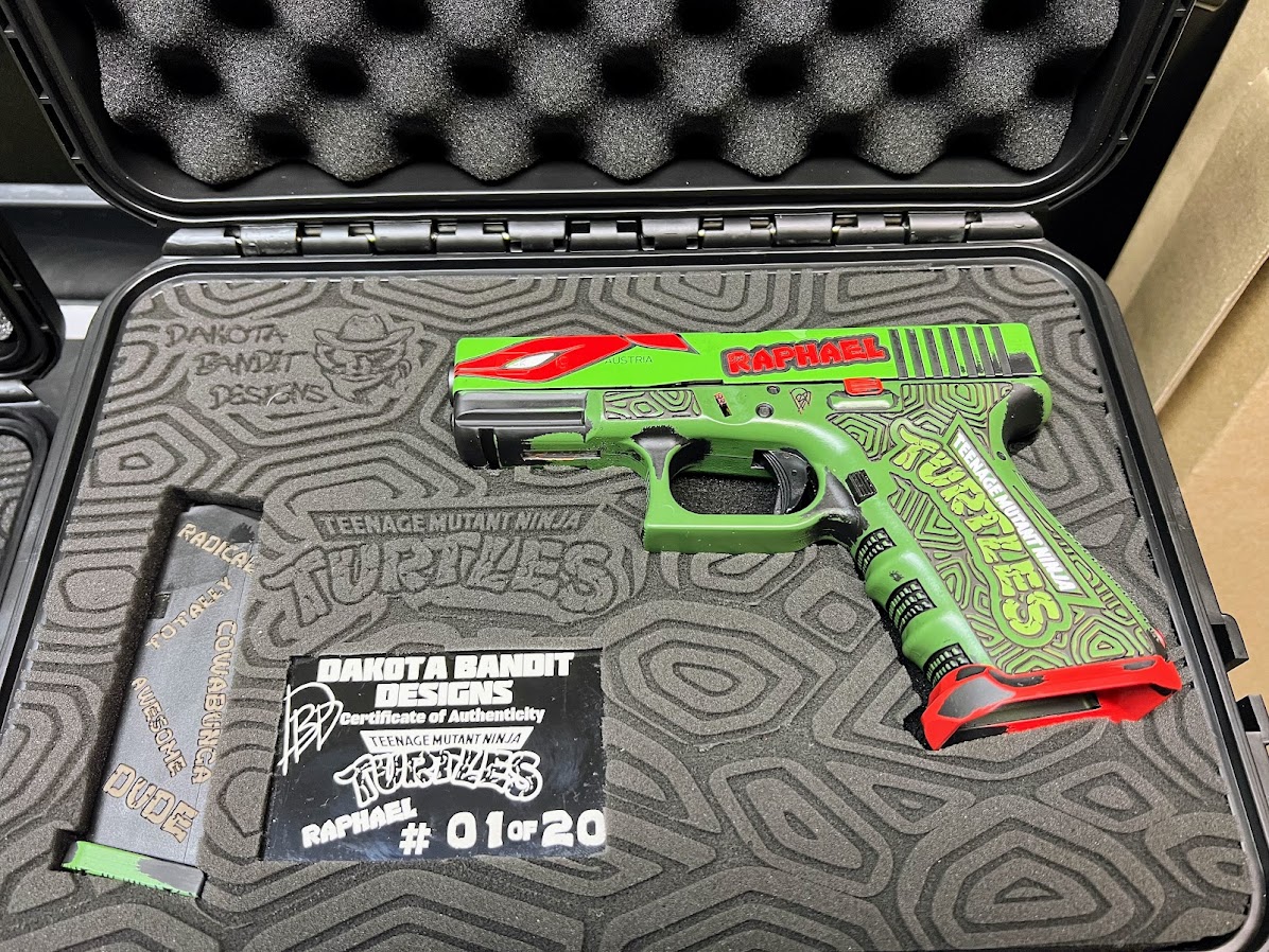 TMNT Raphael Glock 19