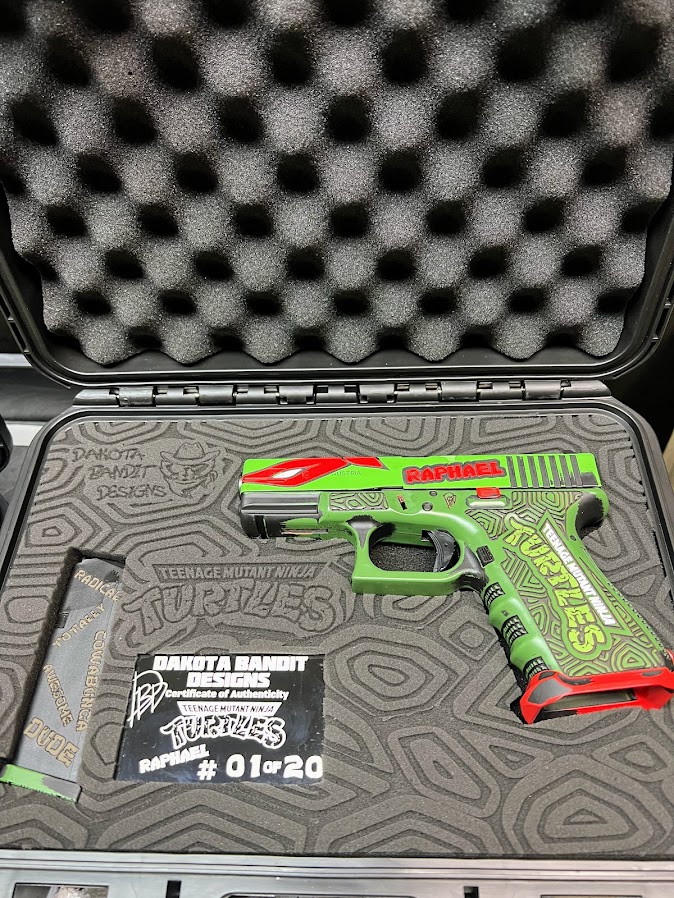 TMNT Raphael Glock 19